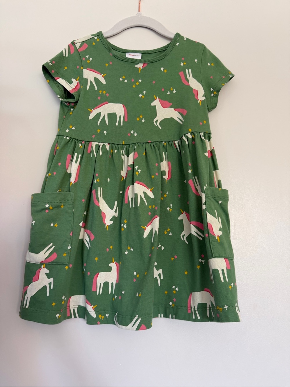 Hanna Andersson Green Unicorn Pocket Dress with Pink Accents